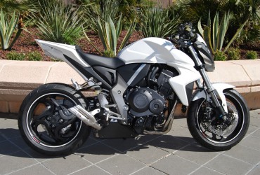 CB1000R White Line